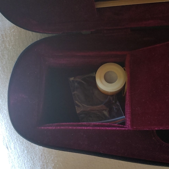 Violin with Bow, Carrying Case & Strap - Picture 8 of 10